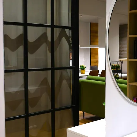 Cloud9 Bllok Area Διαμέρισμα Τίρανα