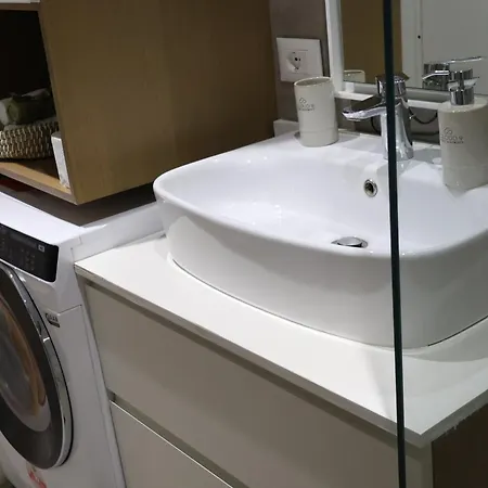 Cloud9 Bllok Area * טיראנה