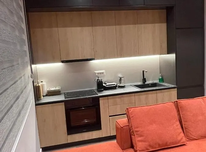 Cloud9 Apartments Bllok Area