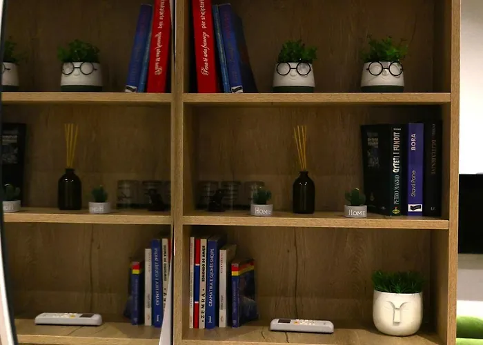 Cloud9 Bllok Area טיראנה